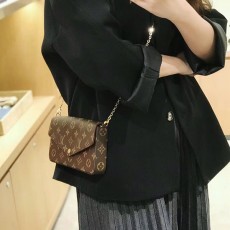 루이비통 포쉐트 펠리시 모노그램 캔버스 체인 숄더백 M61276-2505