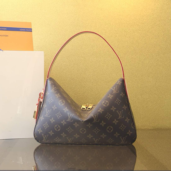 루이비통 슬라우치 PM 숄더백 M11952-2510