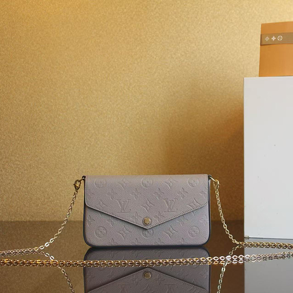 루이비통 포쉐트 펠리시 투르텔 앙프렝뜨 M68697-2516