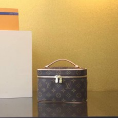 루이비통 니스 미니 파우치 사각 브라운 모노그램 M44495-2552