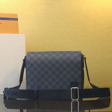 루이비통 디스트릭트 PM 다미에 그라파이트 N42710-2595