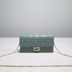펜디 FF 바게트 체인백-2700