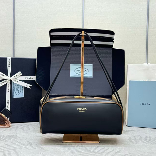 프라다 25SS 여성 숄더백 1BC249-2826