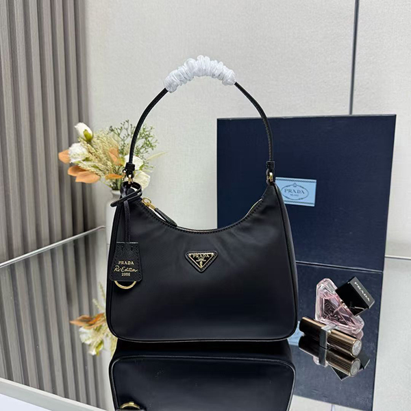 프라다 리나일론 리에디션 2005 여성 호보백 1N204M-2855