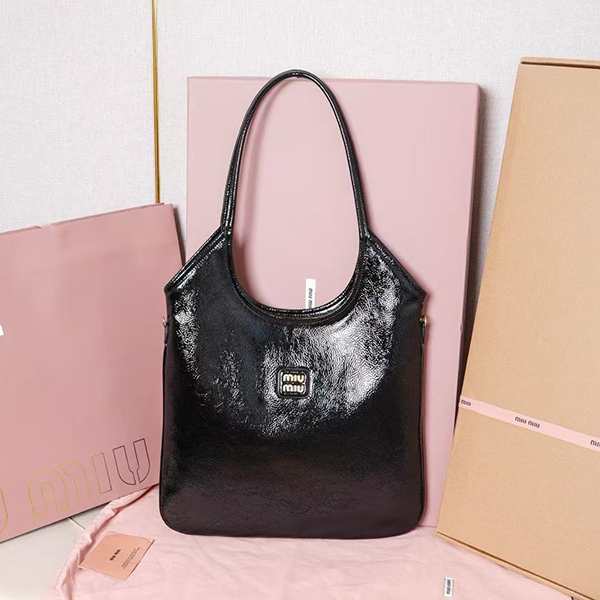 미우미우 나플락 페이턴트 가죽 아이비 백5BG231-2980