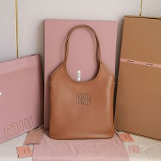 미우미우 스티치 로고 탑핸들 토트백 5BG231-2987