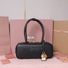 미우미우 가죽 보 백  5BB173-2993