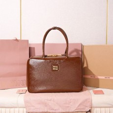 미우미우 가죽 탑 핸들백 코냑 5BB117-3000