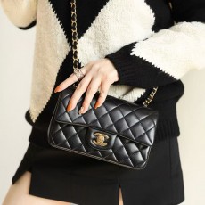 샤넬 클래식 뉴미니백-3061