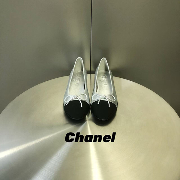 샤넬 신상 플랫슈즈-3135