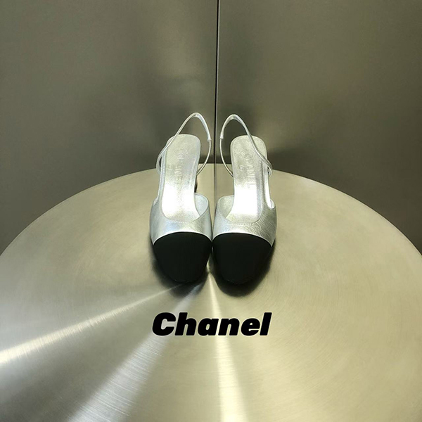 2025샤넬 신상 슬링백{굽높이6.5}-3137