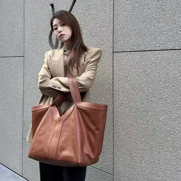 생로랑 Y 토트백817602-3400