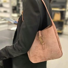 생로랑 Le 5 A 7 서플 스몰 호보백713938-3424