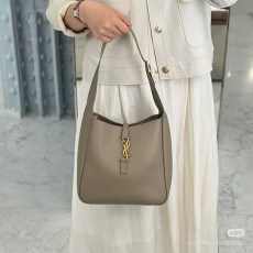 생로랑 Le 5 A 7 서플 스몰 호보백713938-3432