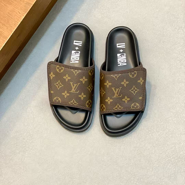 루이비통 남성 샌들/명품슬리퍼-3561