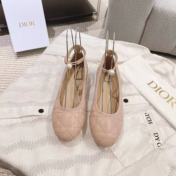 디올 플랫슈즈-3705