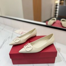 발렌티노 V로고 플랫슈즈--3763