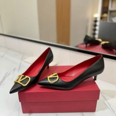 발렌티노 V로고 슬링백 힐 펌프스-3772