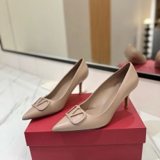 발렌티노 V로고 슬링백 힐 펌프스-3779