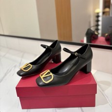 발렌티노 V로고 슬링백 힐 펌프스-3782