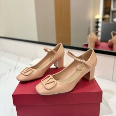 발렌티노 V로고 슬링백 힐 펌프스-3785