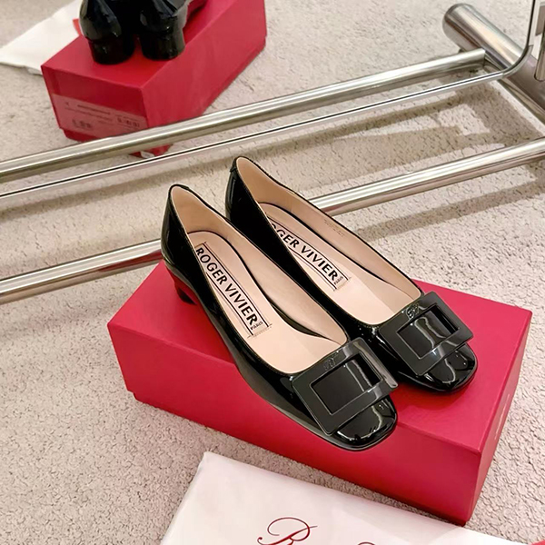 로저비비에 미들힐 여성구두 (굽높이4.5cm)-3827