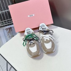 미우미우 스니커즈-3964