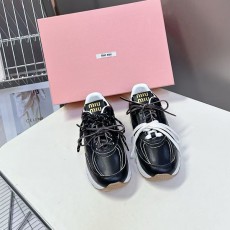 미우미우 스니커즈-3965