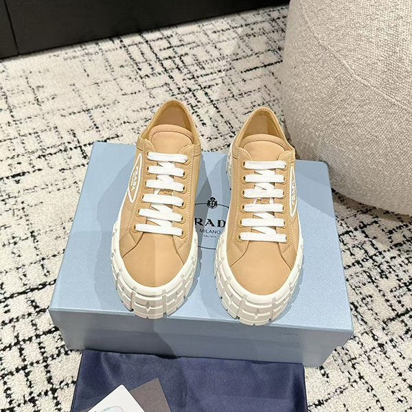 프라다 스니커즈-4100