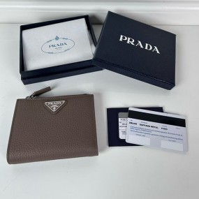 프라다 반지갑-4635
