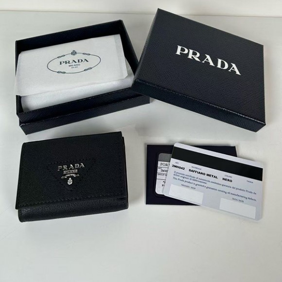 프라다 반지갑-4637