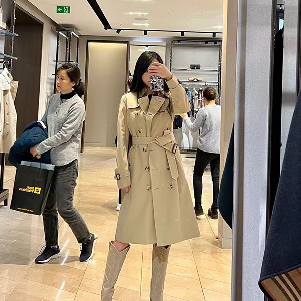 버버리 켄싱턴 롱 트렌치코트-5111