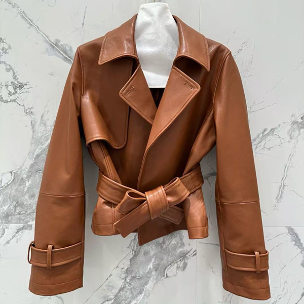 2025브루넬로쿠치넬리 여성 코트-5211